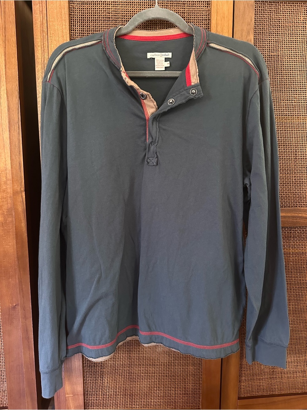 Carbon2Cobalt Men’s Navy Long-Sleeve Henley with Red Trim